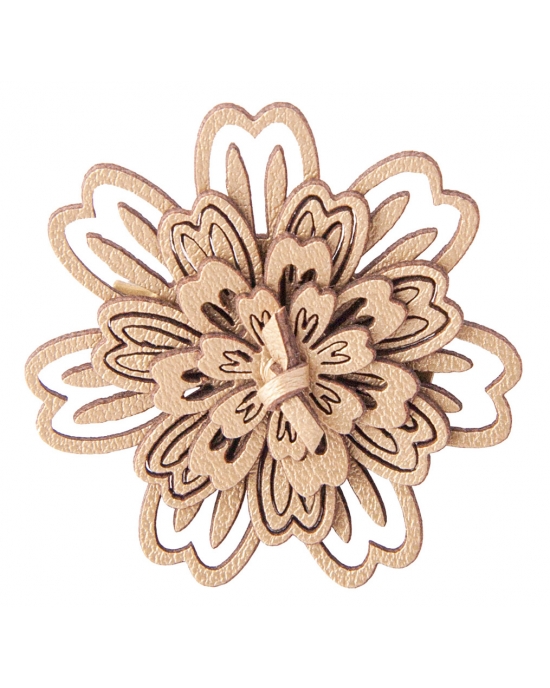 Brooch Daisy B73