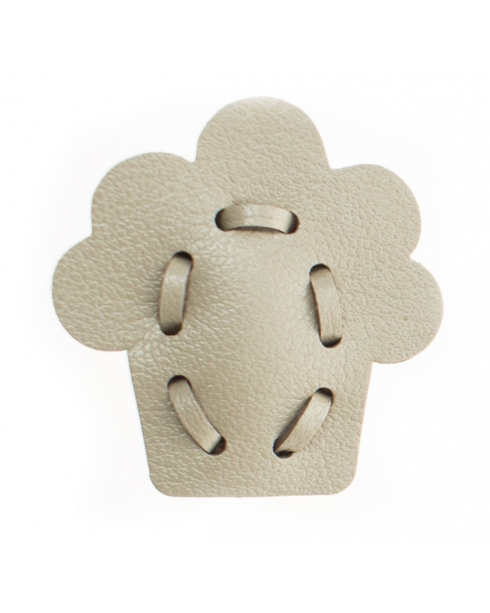 Pin Brooch Muffin B117