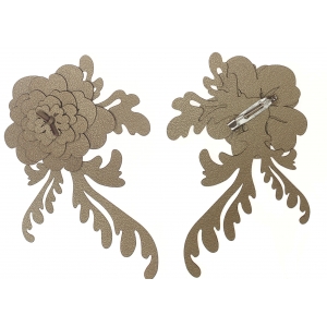 Brooch Chanel B325