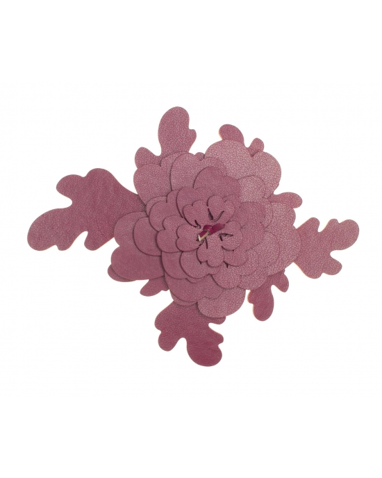 Brooch Chanel B6