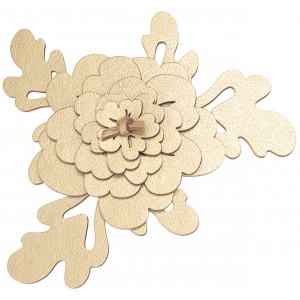 Brooch Chanel B300