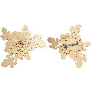 Brooch Chanel B300
