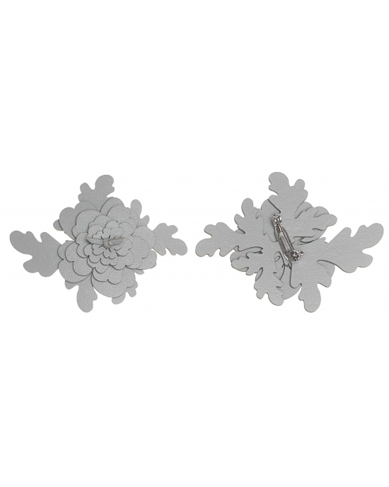 Brooch Chanel B301