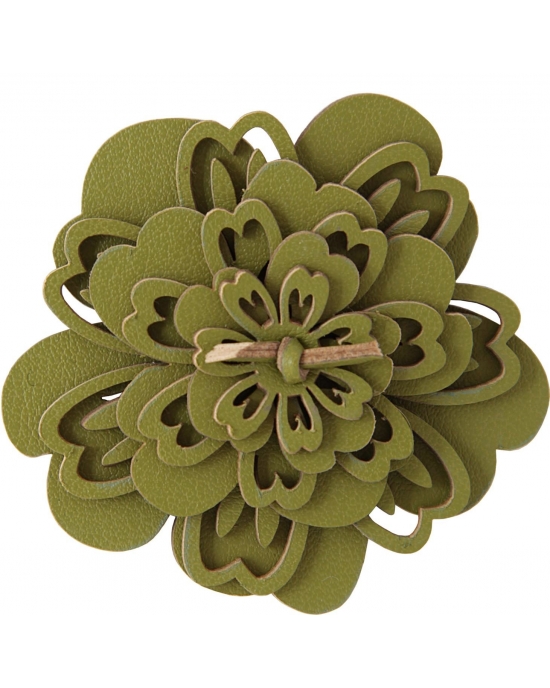 Brooch Flower B79