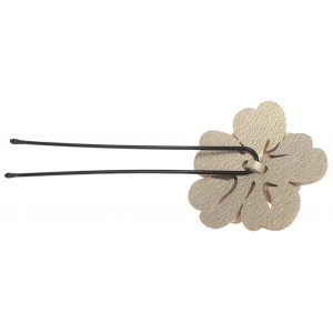 U shaped pins Chanel HPU5